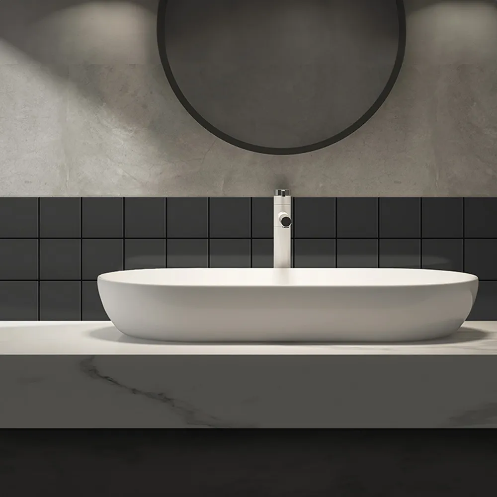 Ambiente alicatado con Azulejo 10x10 Liso Mate Color Gris Grafito