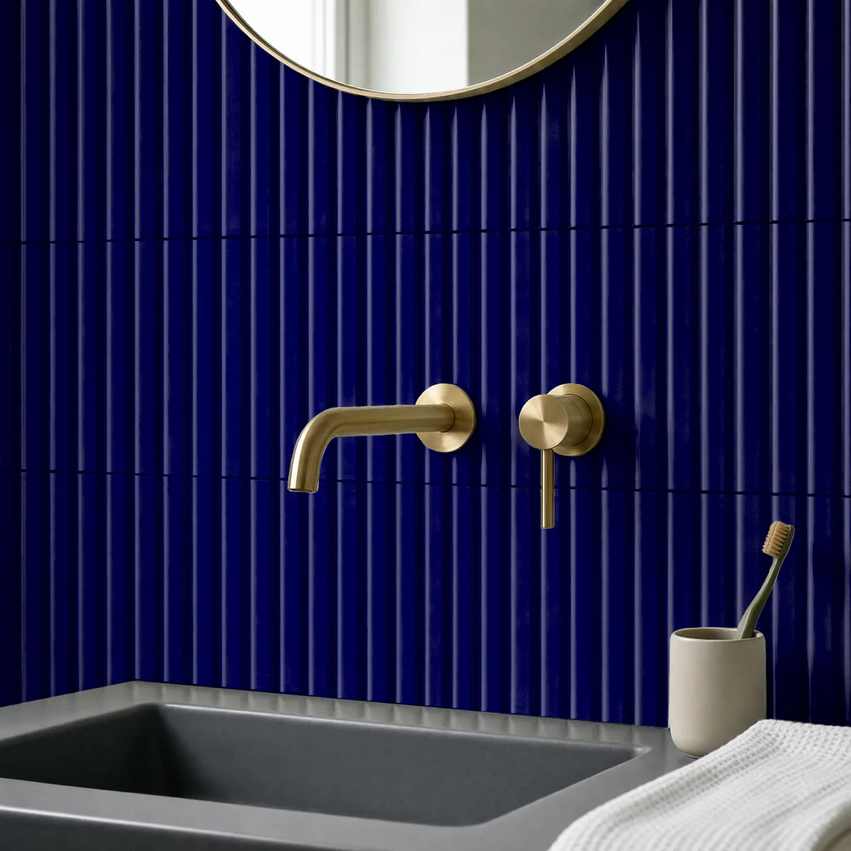 Ambiente alicatado con Azulejo 11x20 Ada Diamante Brillo Color Azul Victoriano