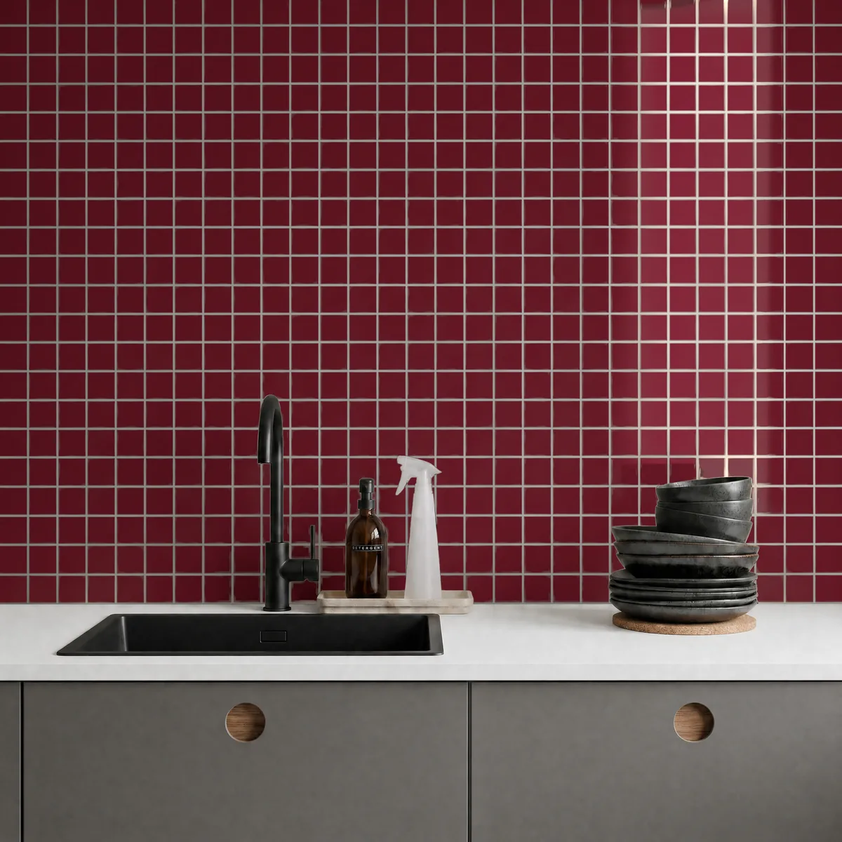 Ambiente alicatado con Azulejo 30x30 Mosaico Brillo Color Burdeos