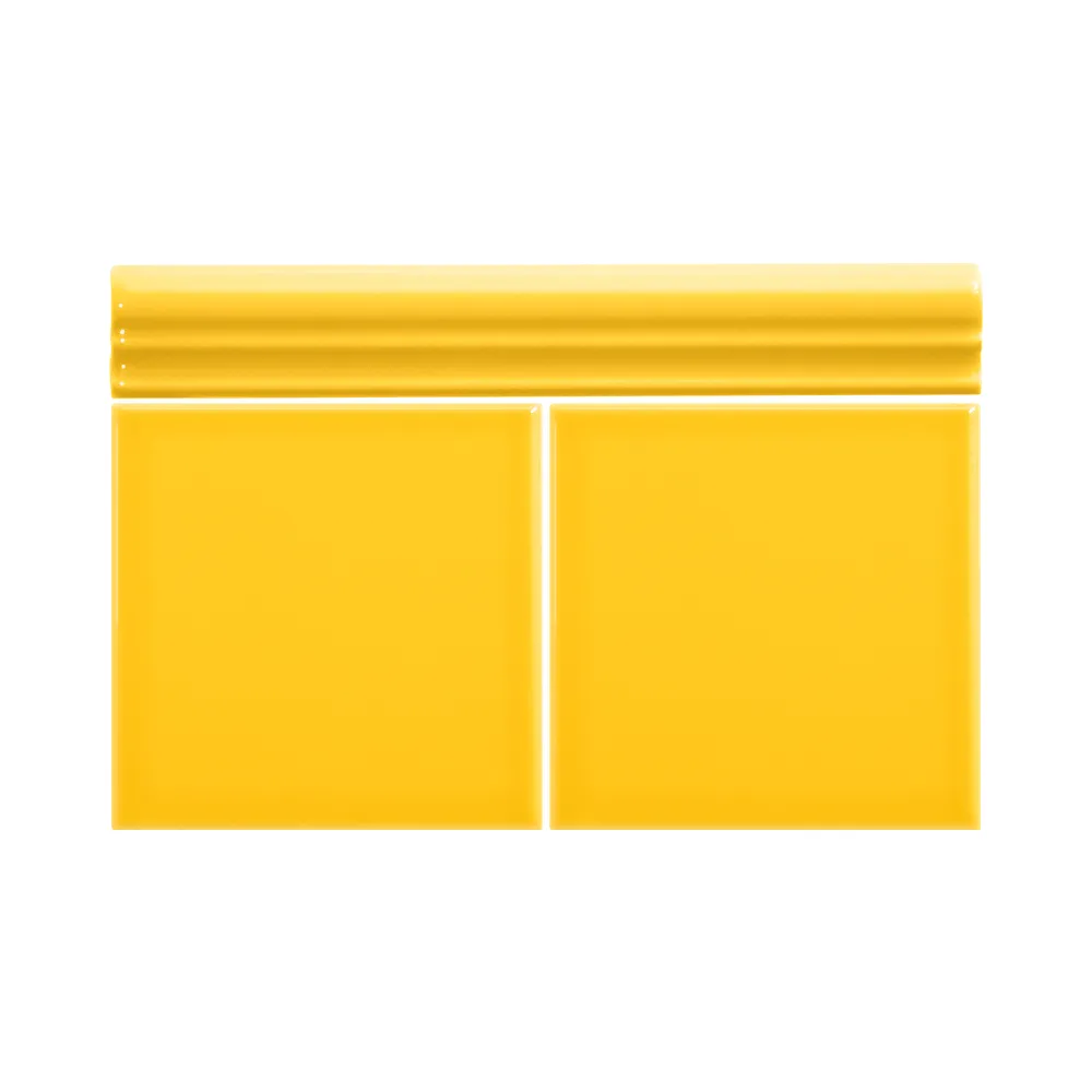 Colocación de Moldura Cerámica 3x20 cm Color Amarillo Brillo entre azulejos