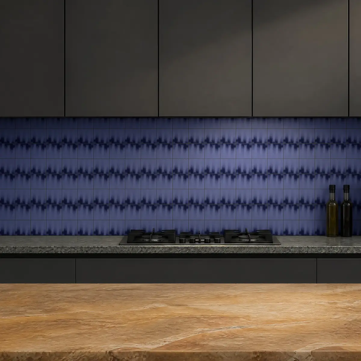 Cocina con Azulejo Fumé 10x10 Azul Claro Brillo de frente de encimera