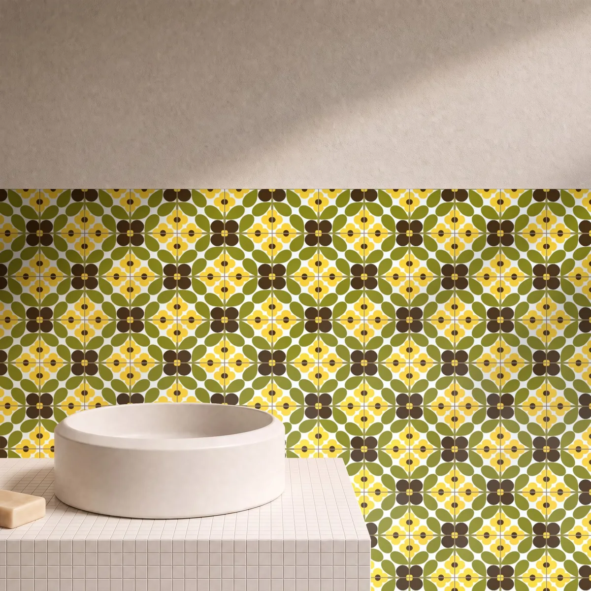 Otro ambiente con Azulejo Sixties Blanco Brillo 10x10 Amarillo Girasol