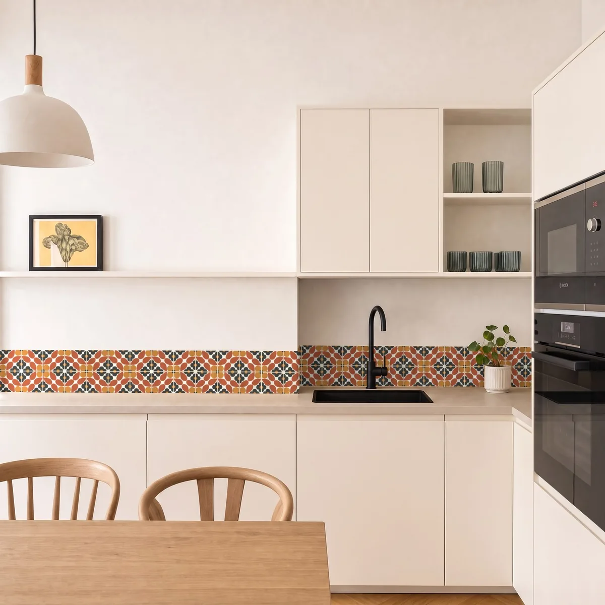 Ambiente con Azulejo Sixties Crema Brillo 10x10 Coral