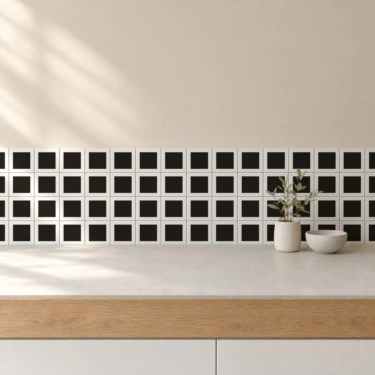 Cocina con Azulejo Square Blanco Brillo 10x10 Gris Oscuro de frente de encimera
