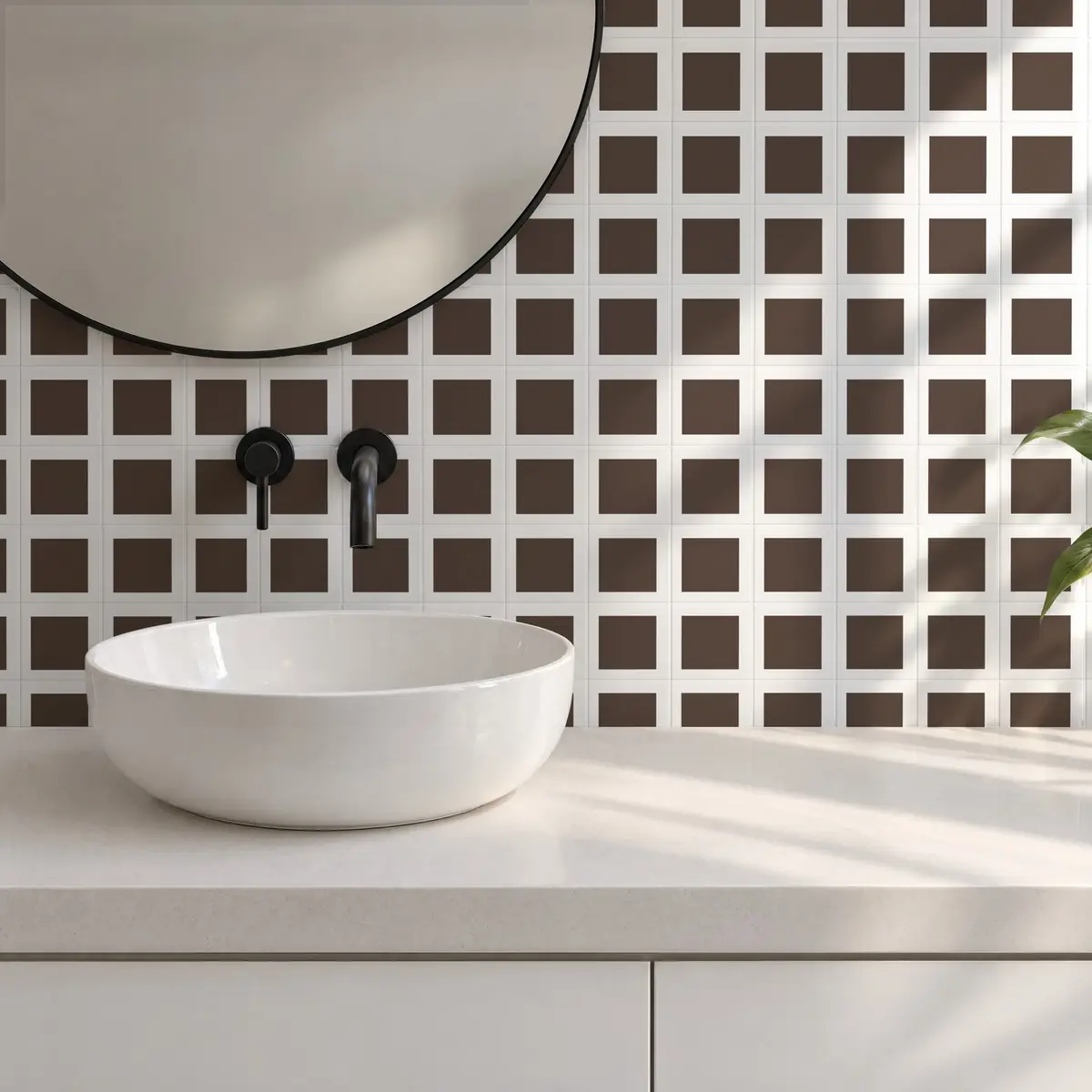 Baño alicatado con Azulejo Square Blanco Brillo 10x10 Marrón Chocolate