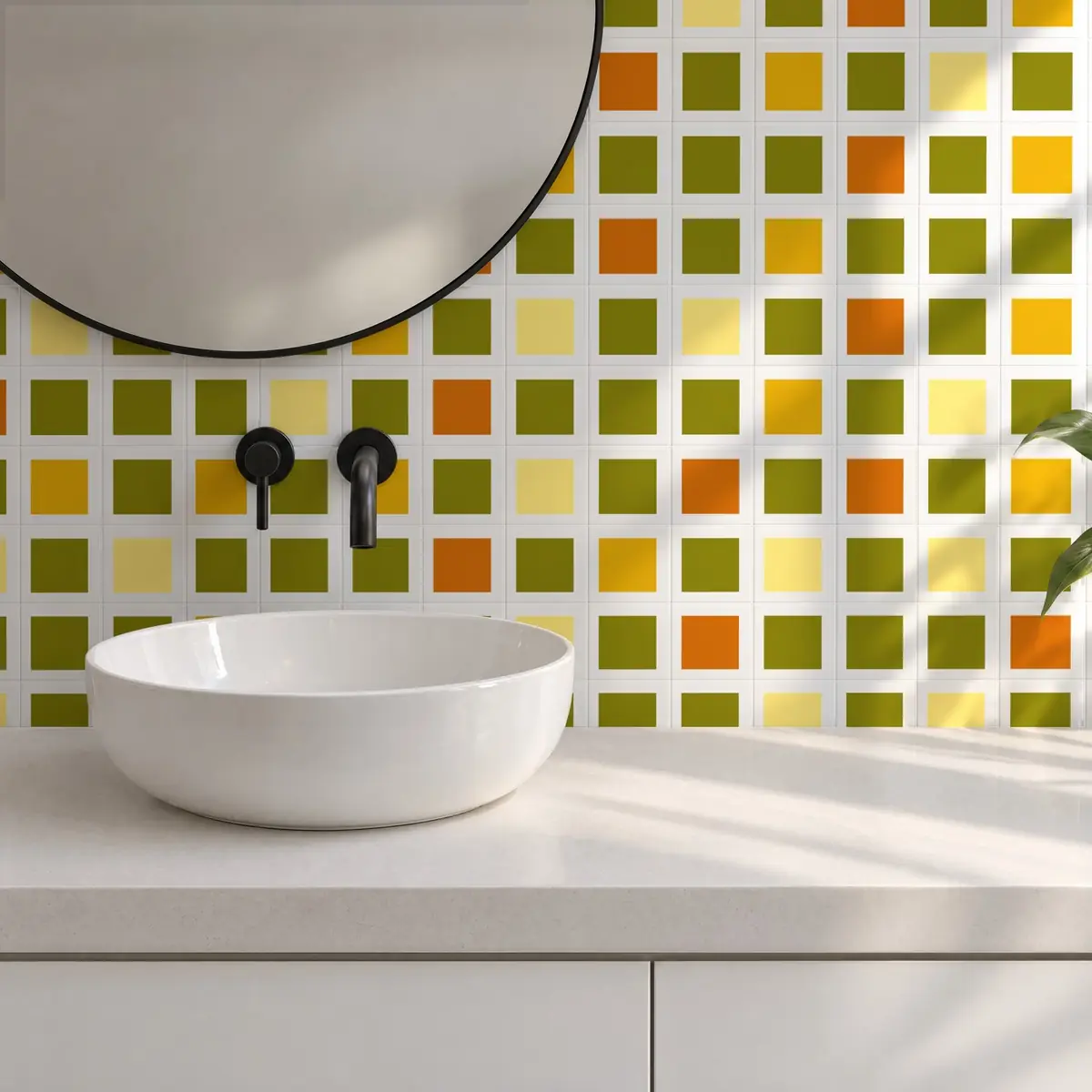 Baño alicatado con Azulejo Square Blanco Brillo 10x10 Verde Aguacate combinado con otros colores