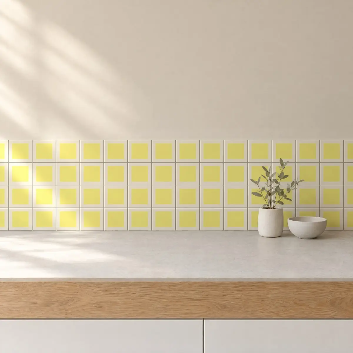 Cocina con Azulejo Square Crema Brillo 10x10 Amarillo Limón de frente de encimera