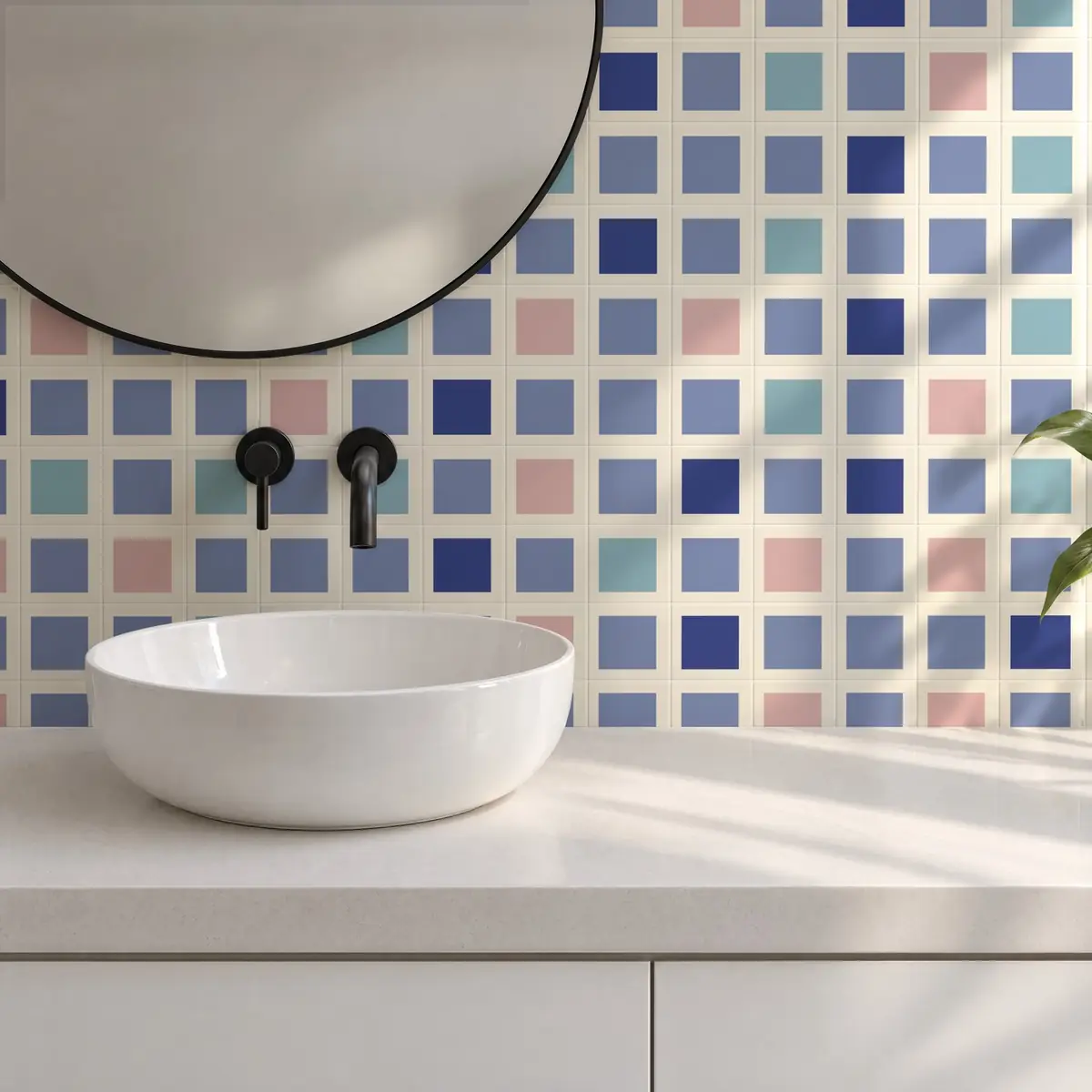 Baño alicatado con Azulejo Square Crema Brillo 10x10 Azul Cielo combinado con otros colores