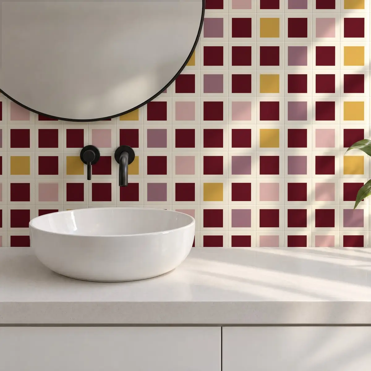 Baño alicatado con Azulejo Square Crema Brillo 10x10 Burdeos combinado con otros colores