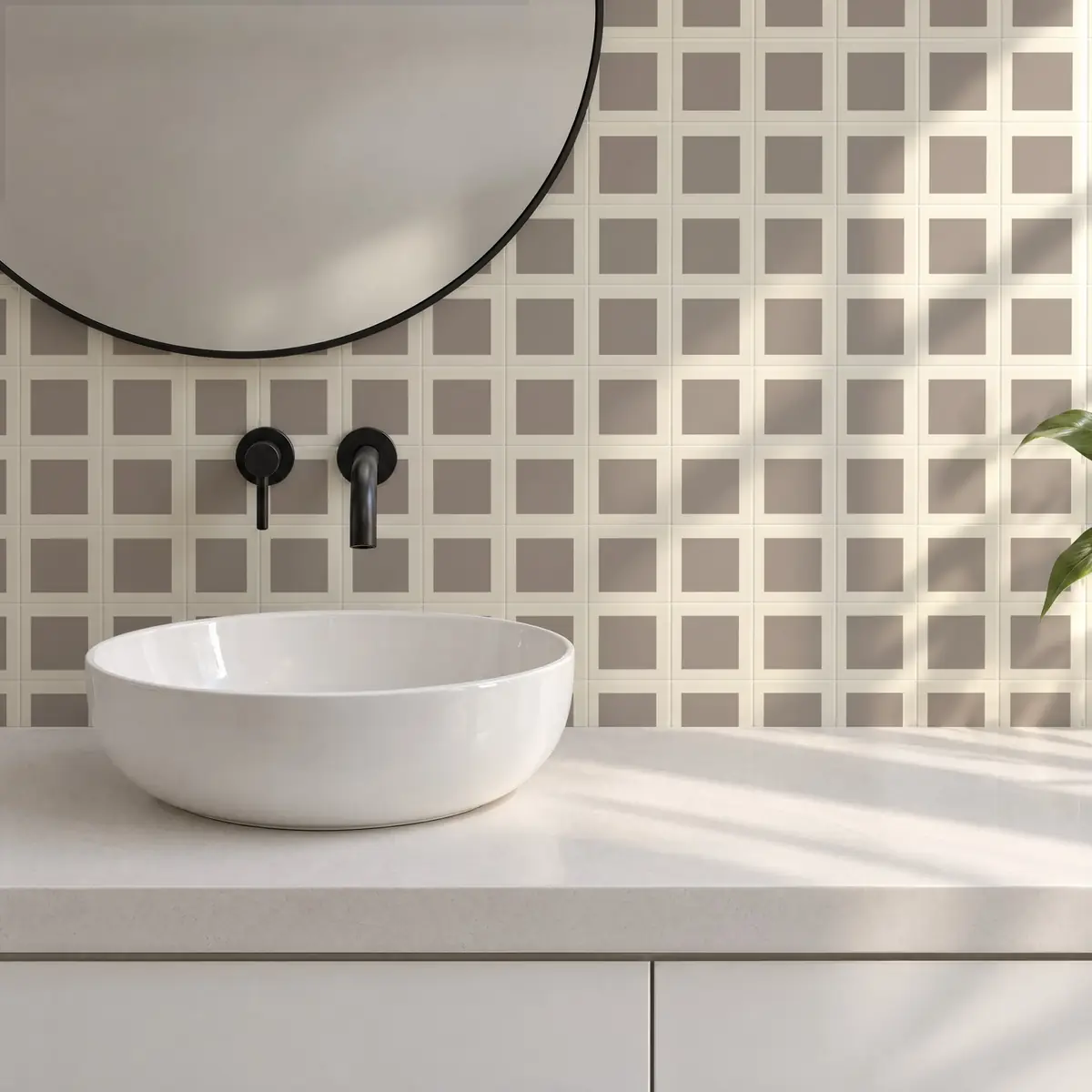 Baño alicatado con Azulejo Square Crema Brillo 10x10 Gris Claro