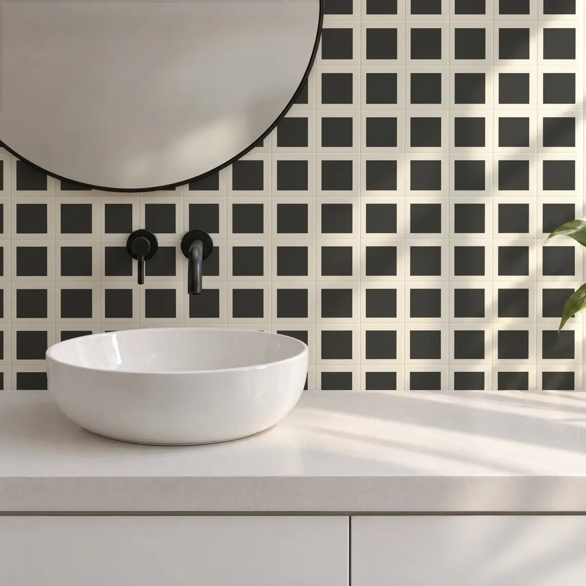 Baño alicatado con Azulejo Square Crema Brillo 10x10 Gris Grafito
