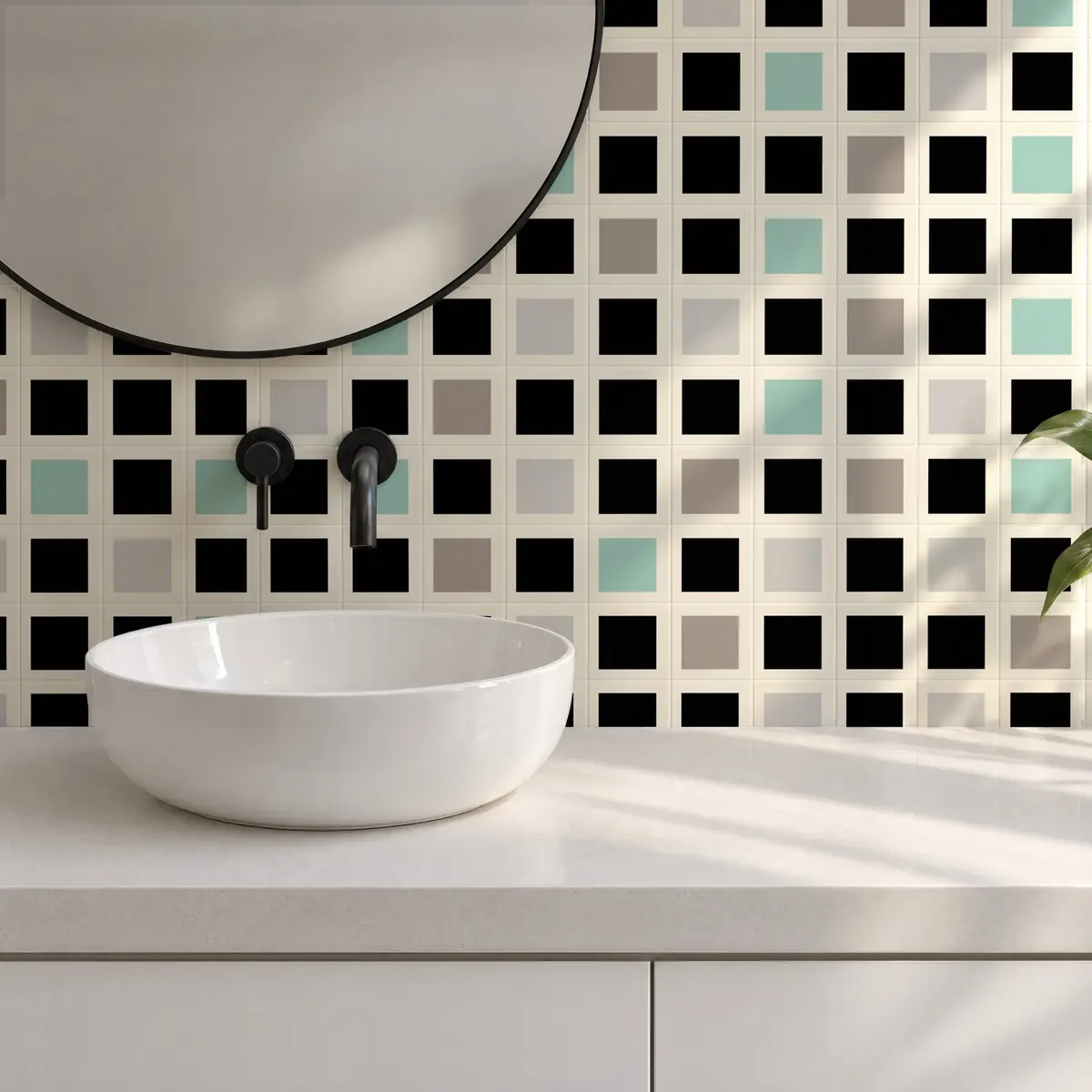 Baño alicatado con Azulejo Square Crema Brillo 10x10 Negro combinado con otros colores