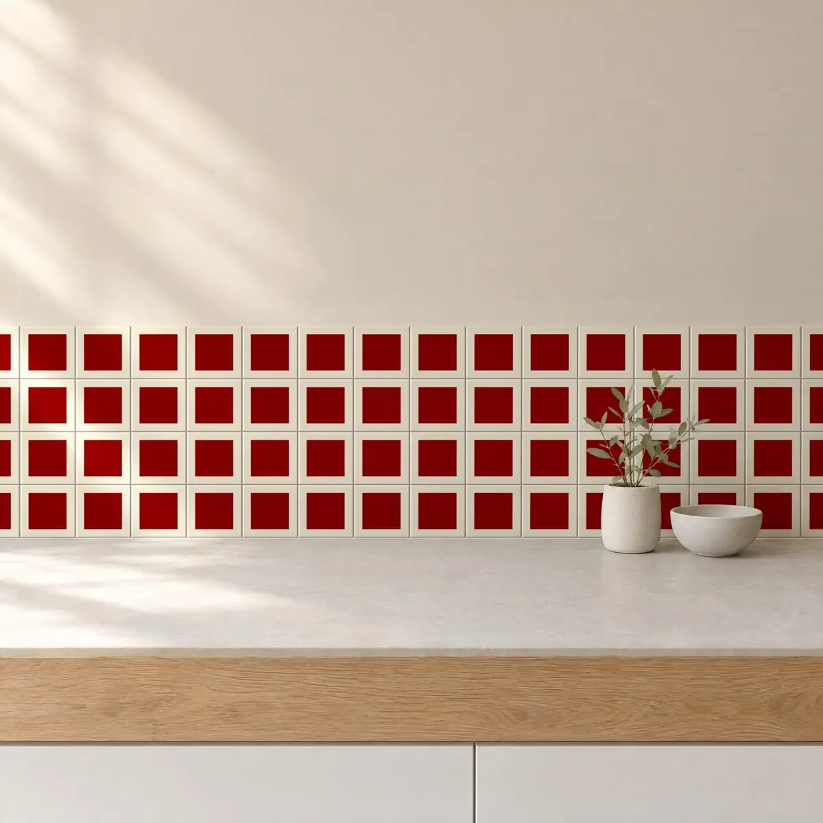 Cocina con Azulejo Square Crema Brillo 10x10 Rojo de frente de encimera