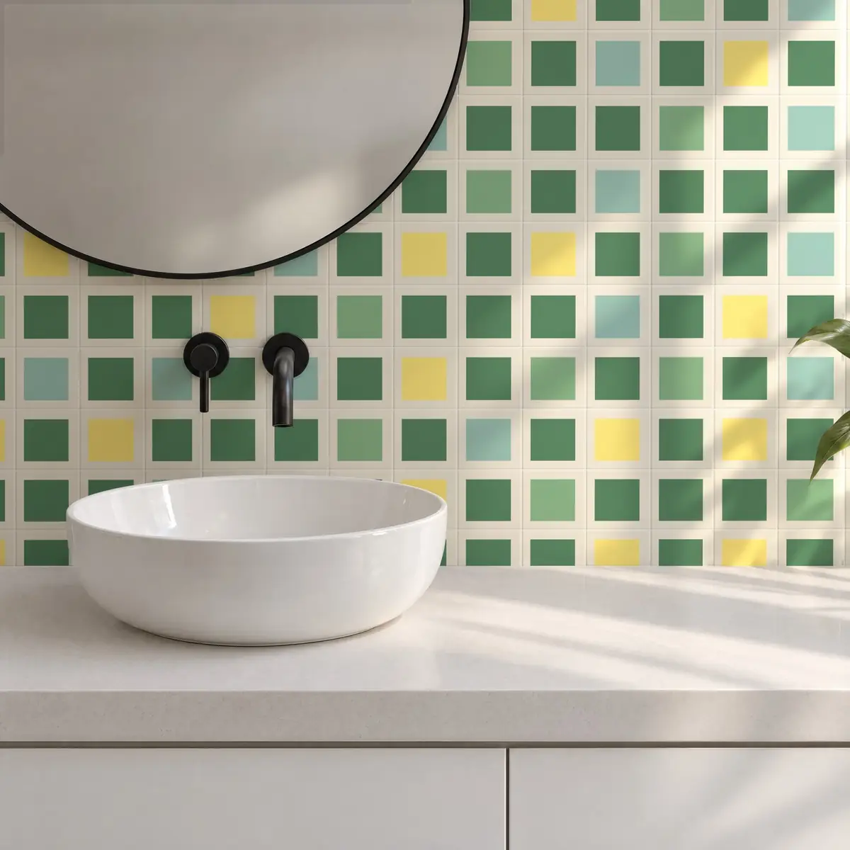 Baño alicatado con Azulejo Square Crema Brillo 10x10 Verde Eucalipto combinado con otros colores