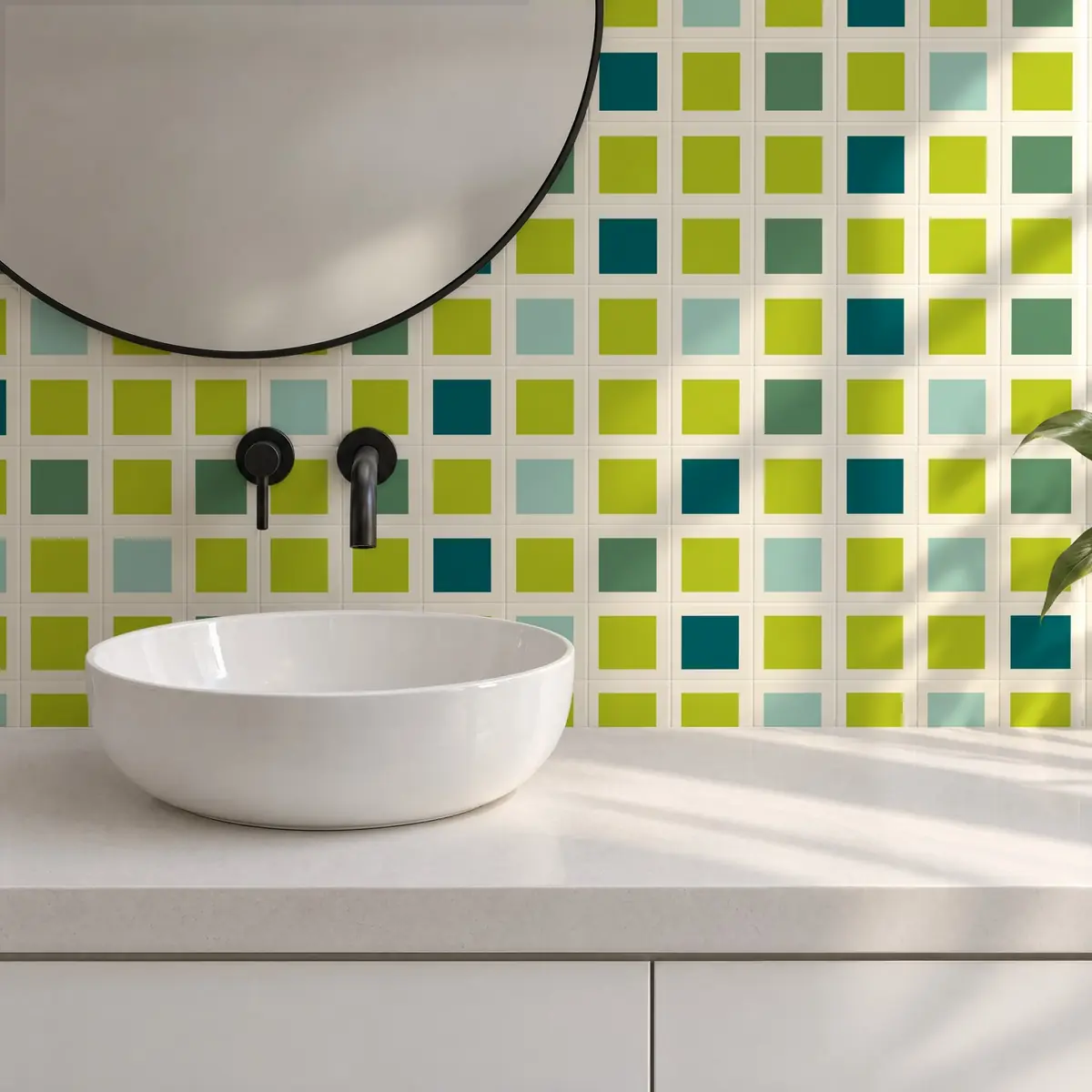 Baño alicatado con Azulejo Square Crema Brillo 10x10 Verde Musgo combinado con otros colores