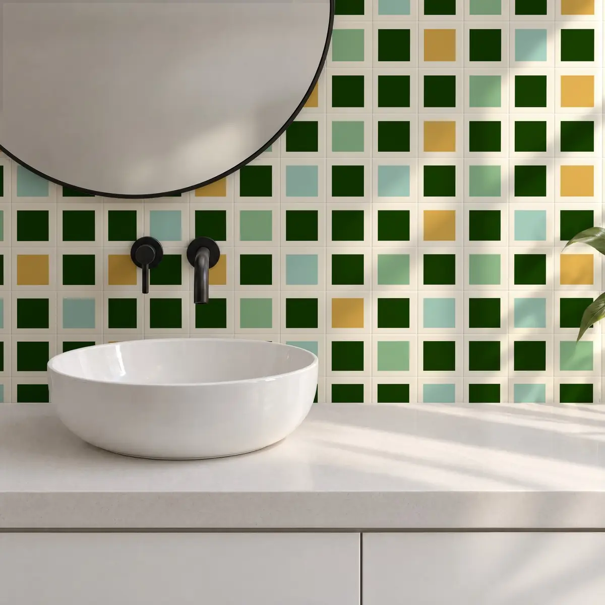Baño alicatado con Azulejo Square Crema Brillo 10x10 Verde Victoriano combinado con otros colores