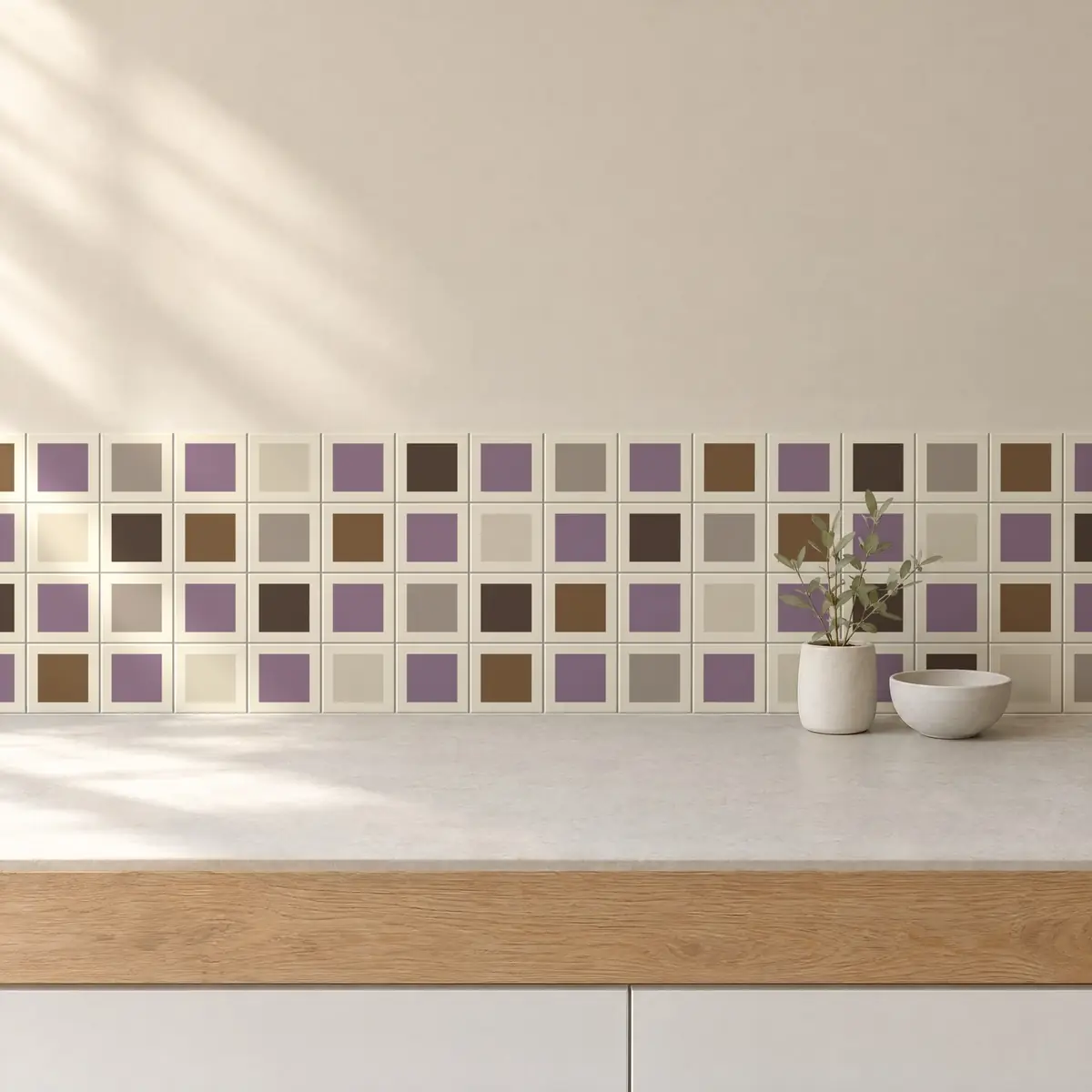 Cocina con Azulejo Square Crema Brillo 10x10 Violeta combinado con otros colores